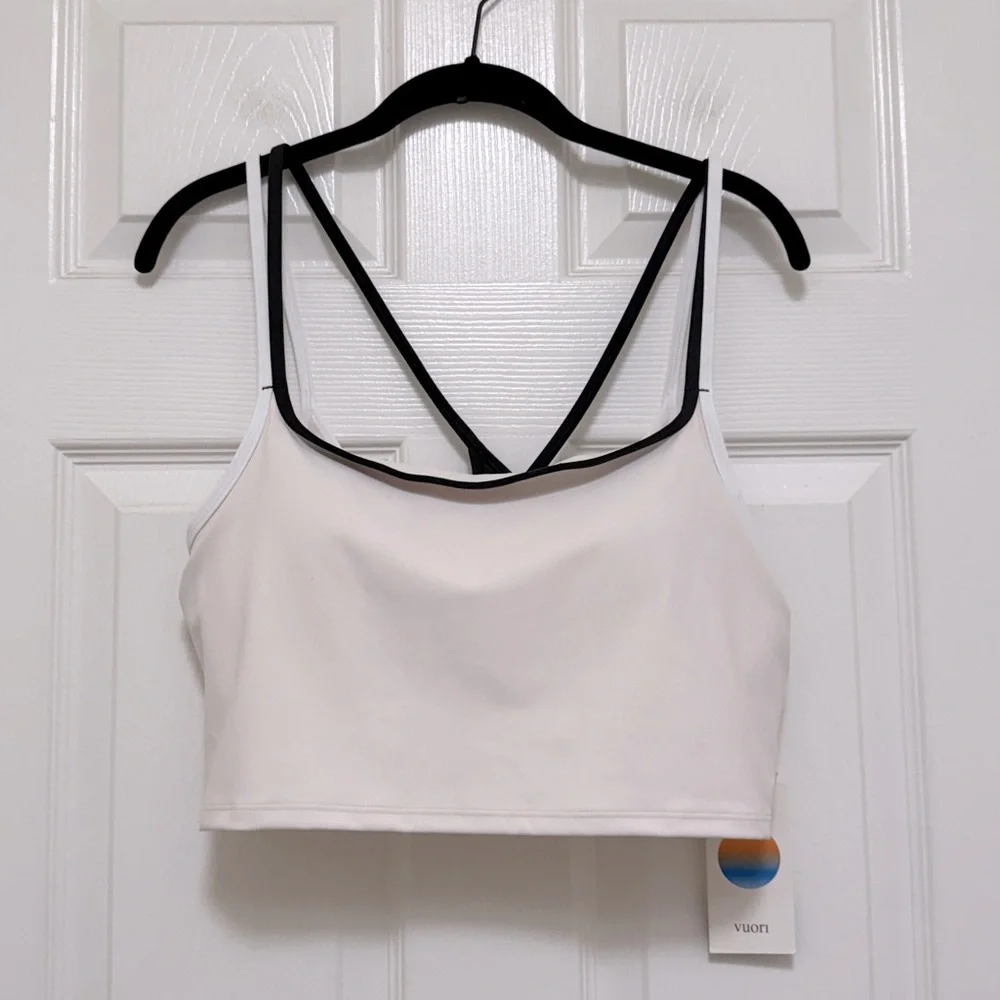 NWT Vuori Daily Layered Tank in Marshmallow - Picture 1 of 10